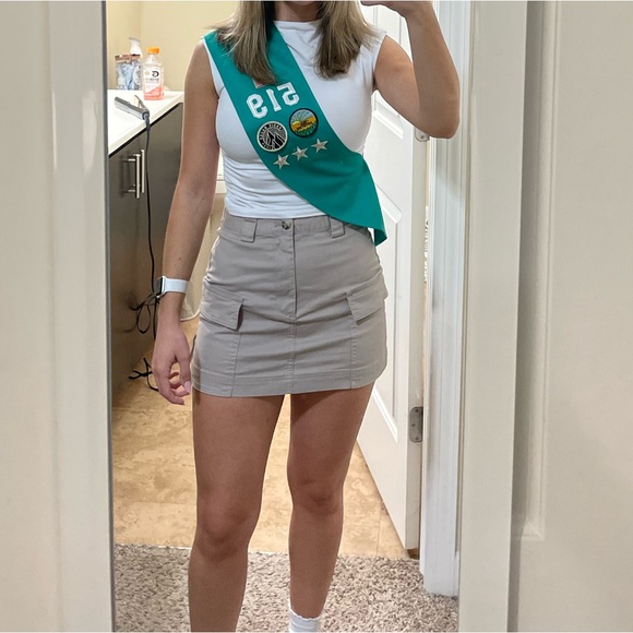 Utility Mini Skirt - Picture 2 of 4